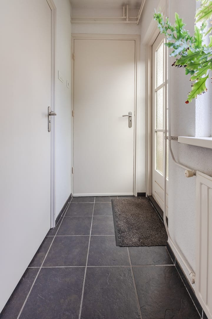 Foto 10 van Maasstraat 2