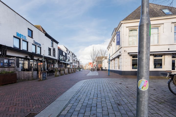 Foto 31 van Maasstraat 2