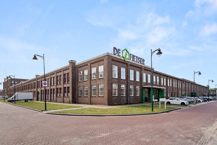 Akulaan 2, Ede