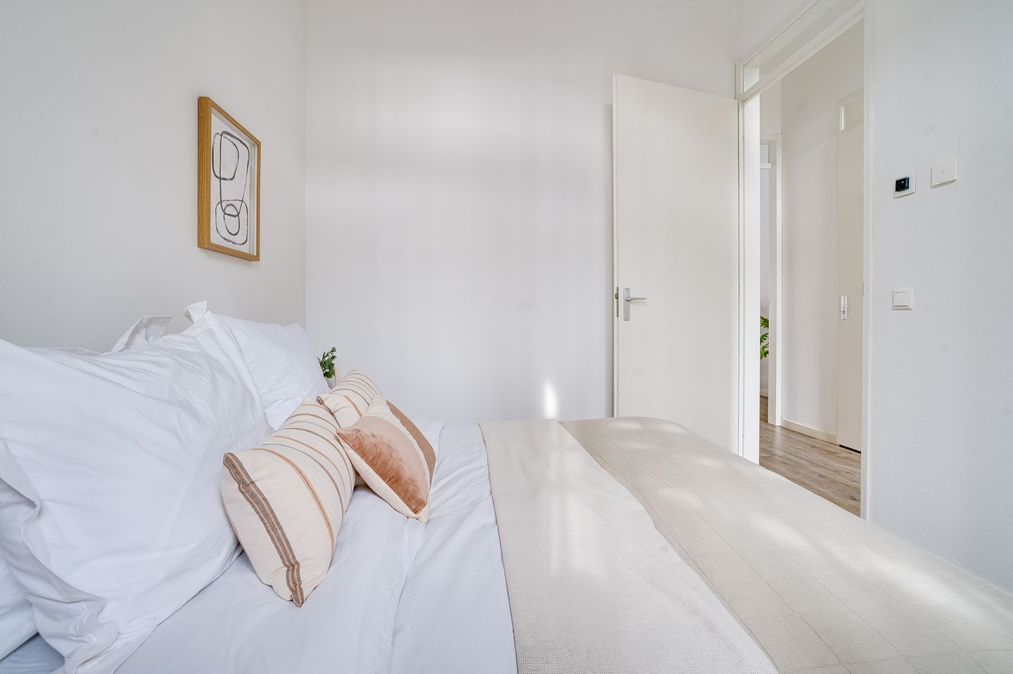 Foto 10 van San Marinostraat 17