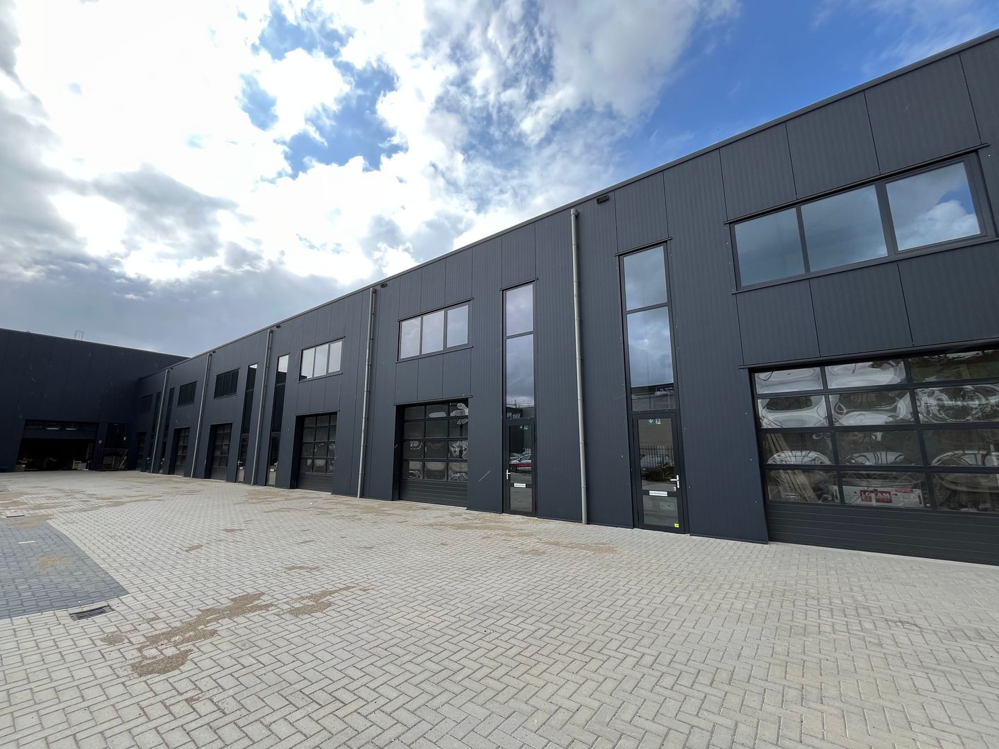 View photo 5 of Atoomweg 14
