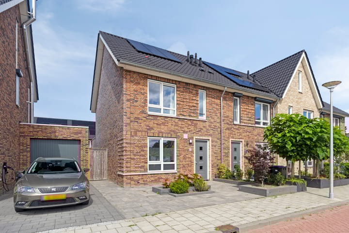 Foto 26 van Heerlijckheid 44