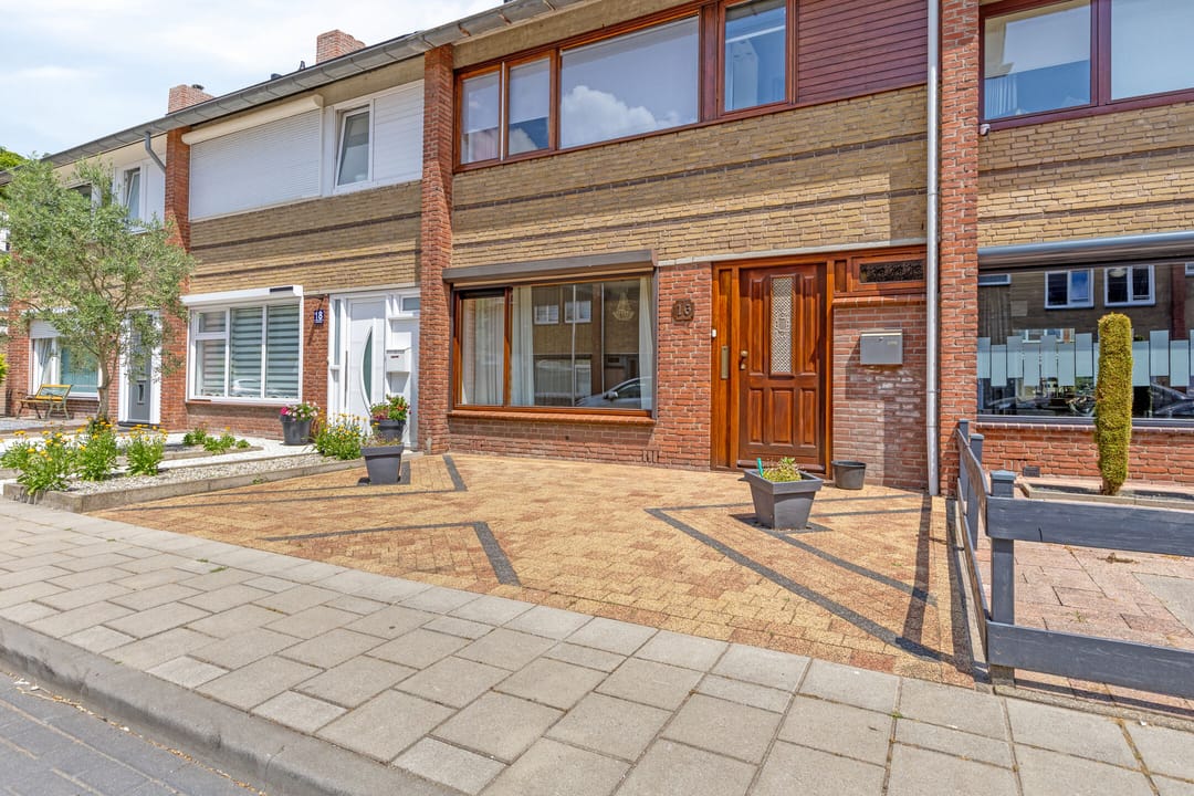 Foto 28 van Hondschotestraat 16