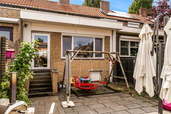 Foto 21 van Van Goudoeverstraat 4