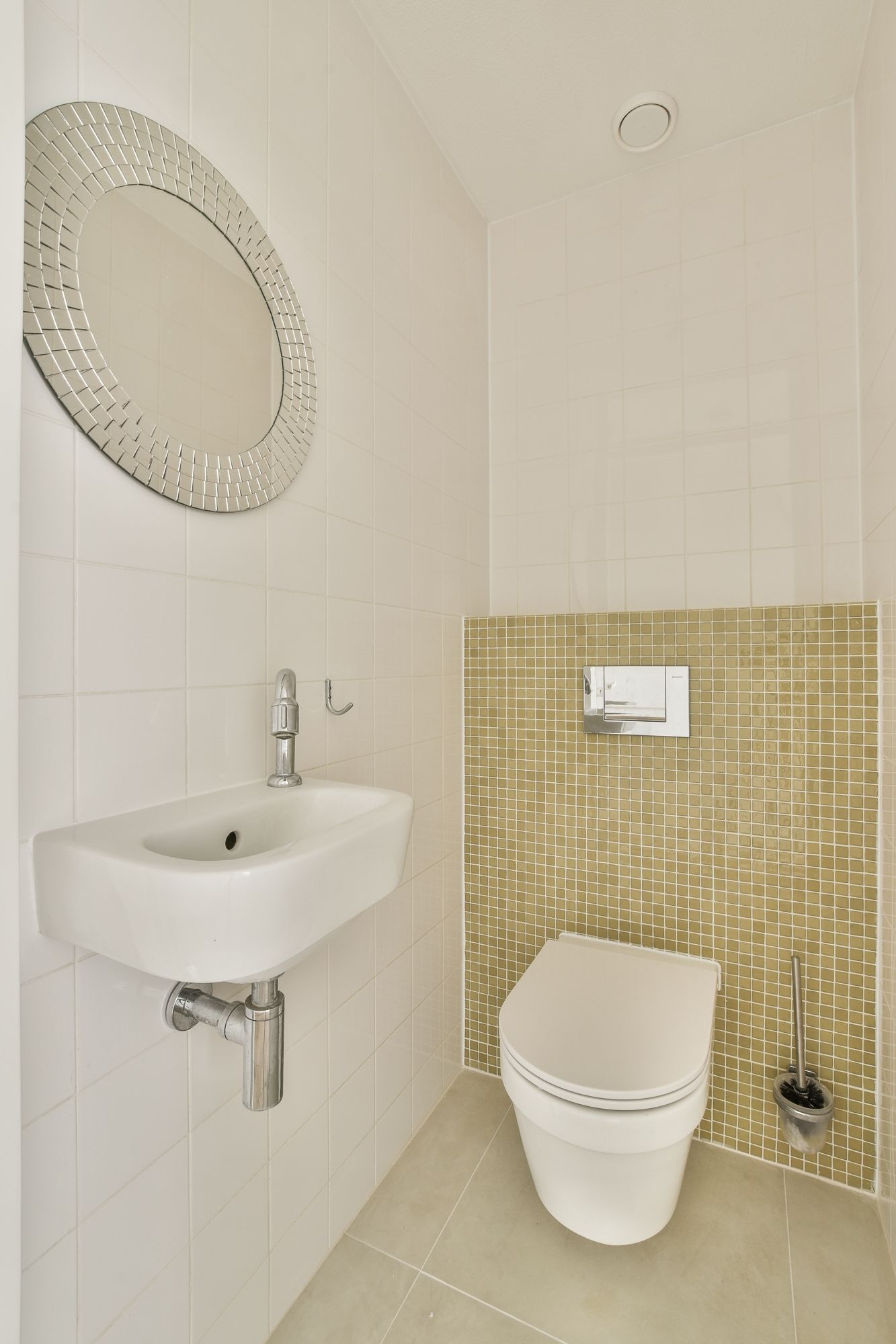 Photo 21 of Borneolaan 209