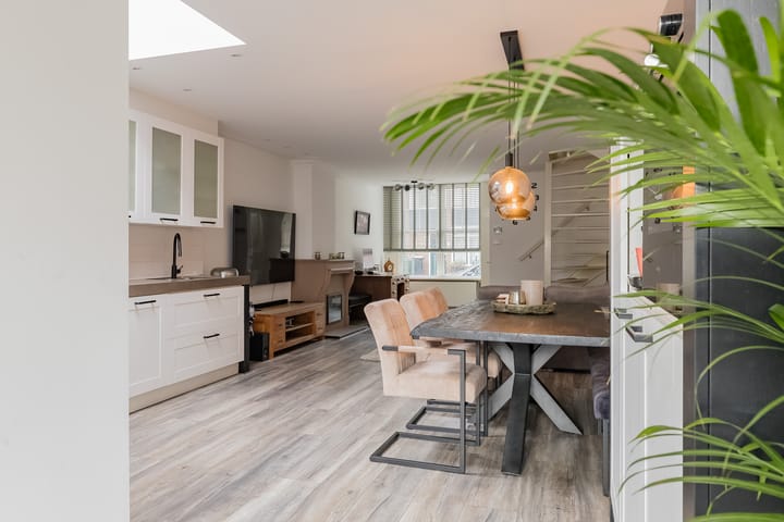 Foto 5 van Trompstraat 97