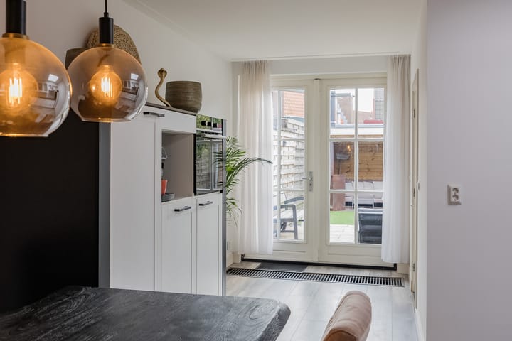 Foto 17 van Trompstraat 97