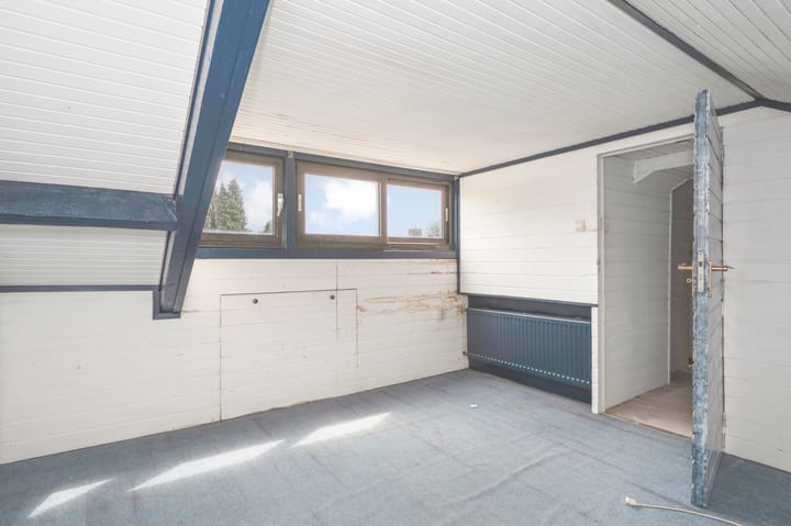 Foto 21 van Gouverneur Houbenstraat 14