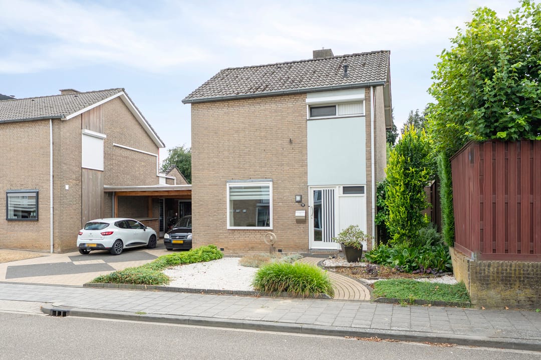 Foto 31 van Gouverneur Houbenstraat 14