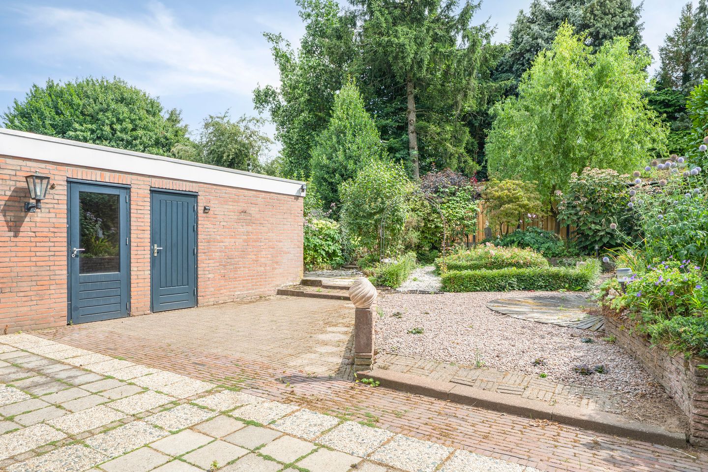 Foto 25 van Gouverneur Houbenstraat 14