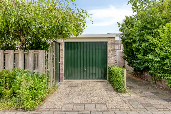 Photo 35 of Prinsessenlaan 2