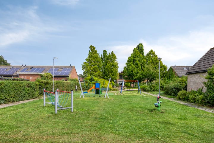 Photo 39 of Prinsessenlaan 2