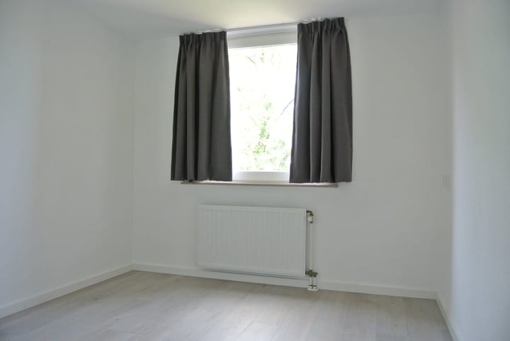 Foto 10 van Sphinxlunet 44-D