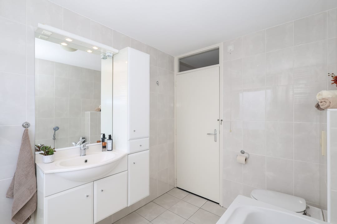 Foto 41 van Saturnusstraat 4