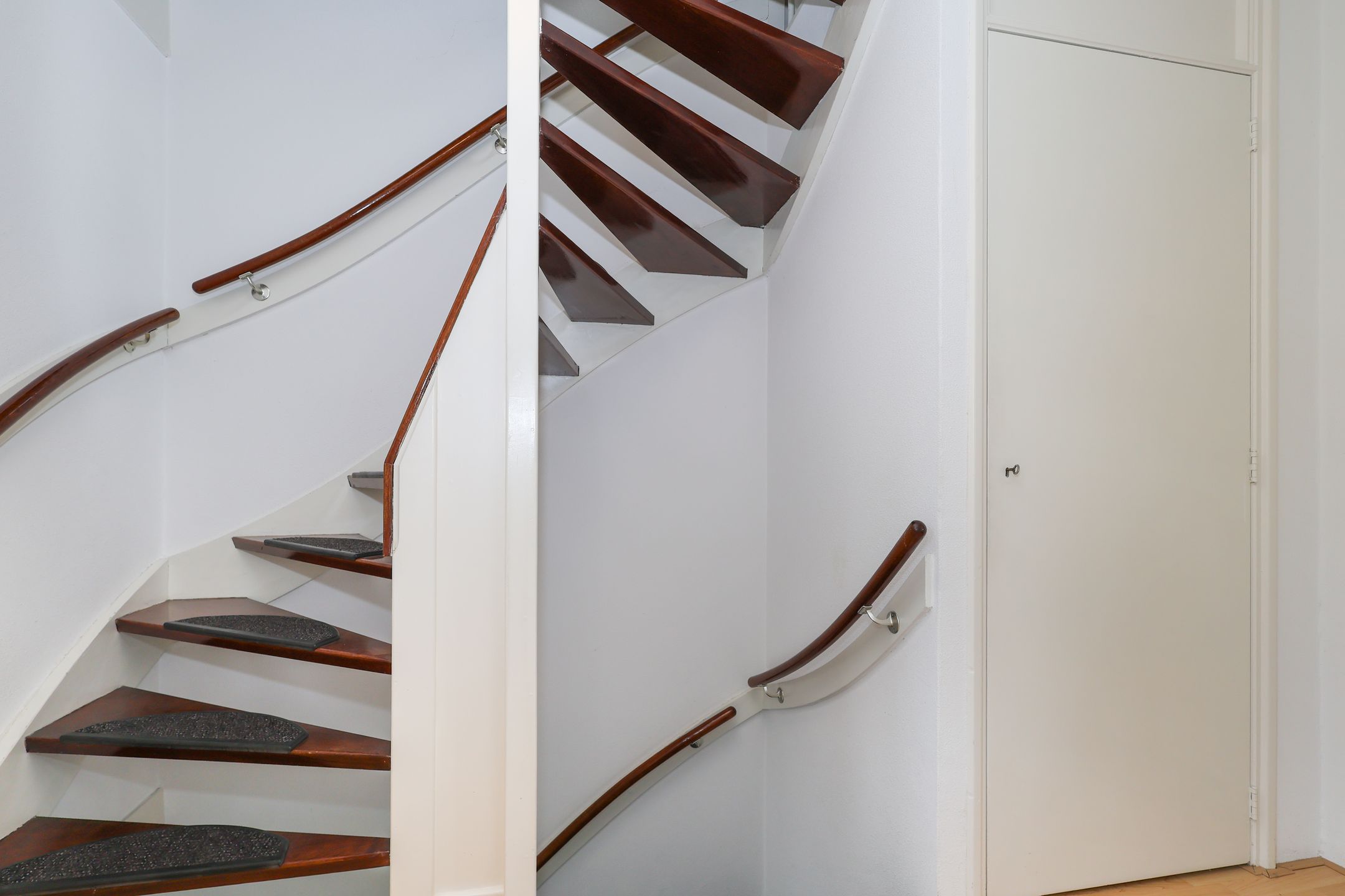 Foto 42 van Saturnusstraat 4