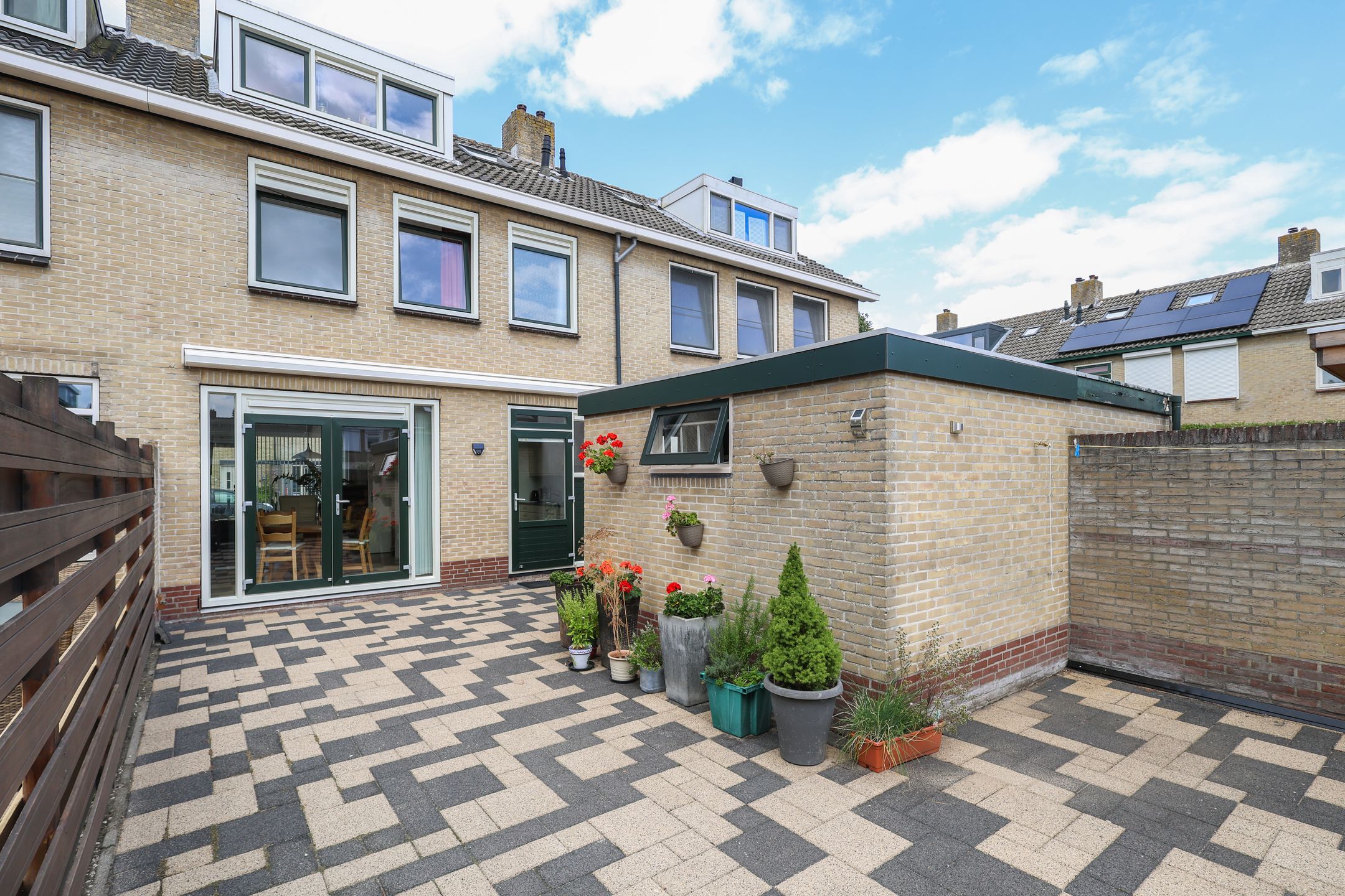 Foto 48 van Saturnusstraat 4