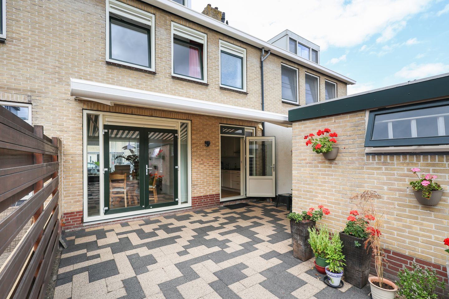 Foto 49 van Saturnusstraat 4