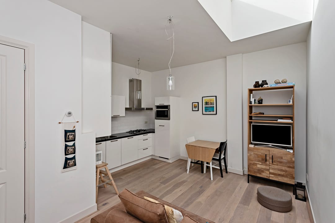 Photo 2 of Anjeliersstraat 55