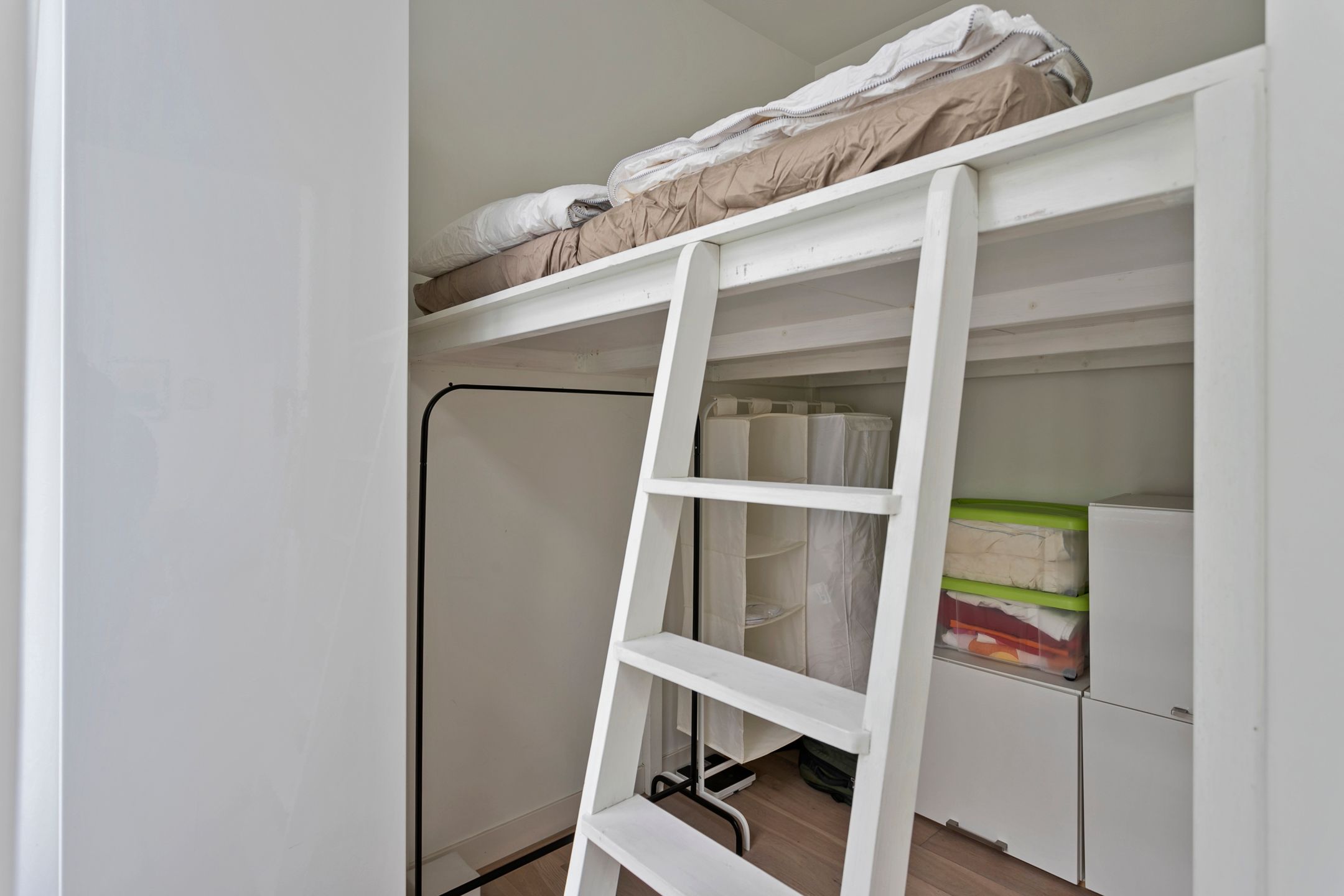 Photo 15 of Anjeliersstraat 55