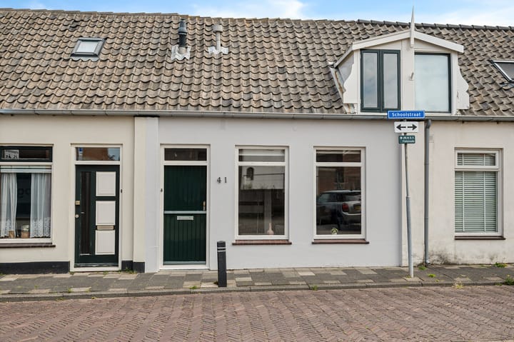 Photo 2 of Schoolstraat 41