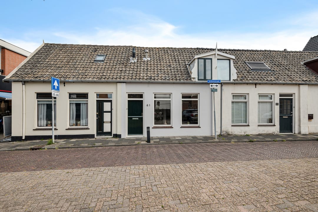 Photo 1 of Schoolstraat 41