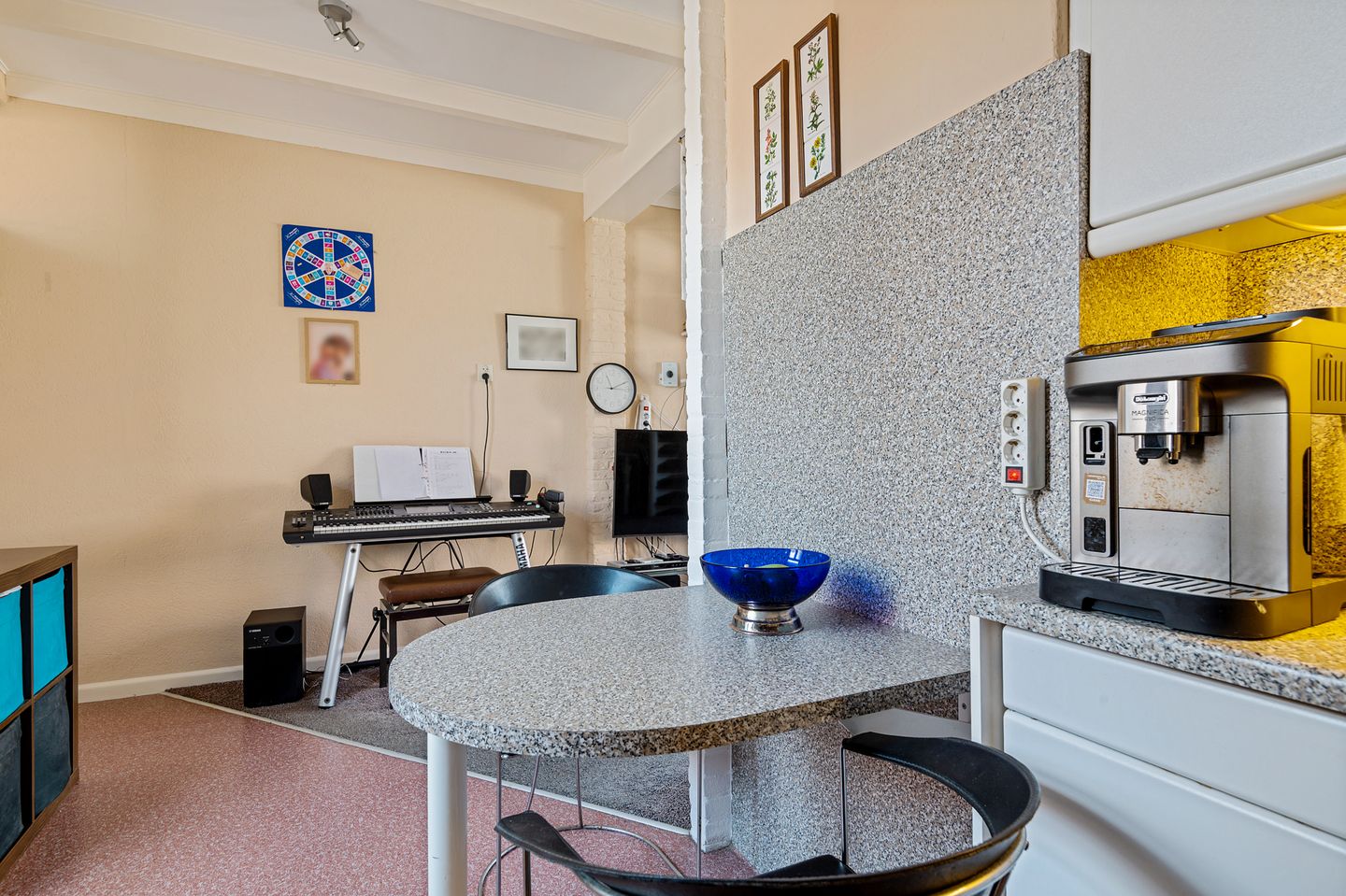 Photo 10 of Schoolstraat 41