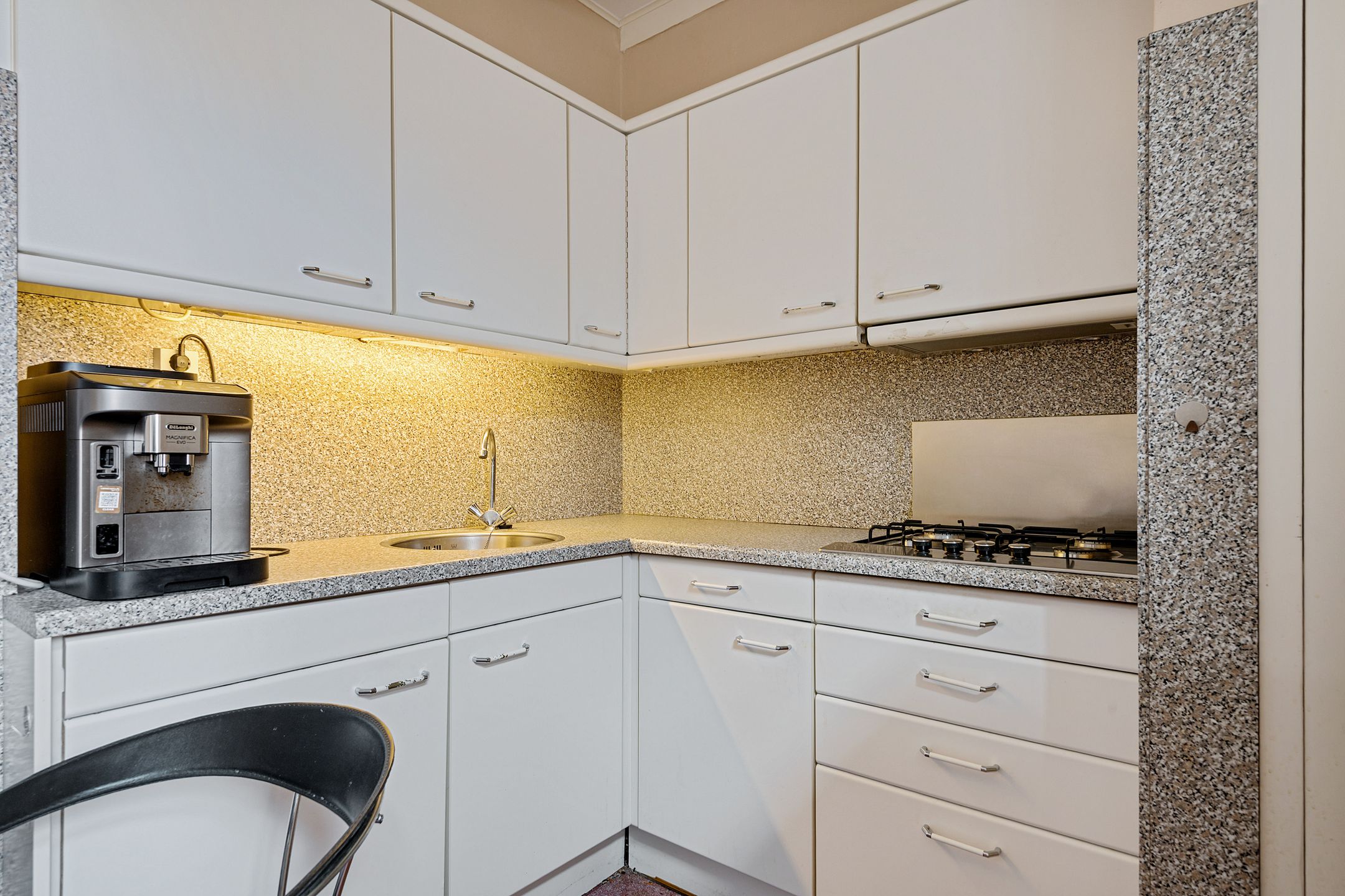 Photo 9 of Schoolstraat 41