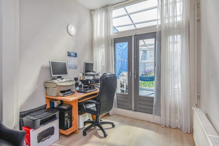 Foto 11 van Beeklaan 210