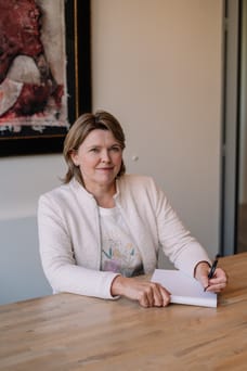 Jeanette Kamping - Secretaresse