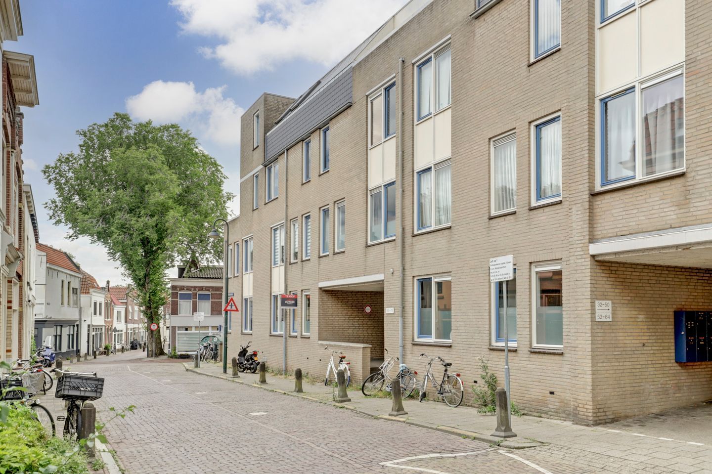 Foto 29 van Lange Noodgodsstraat 70