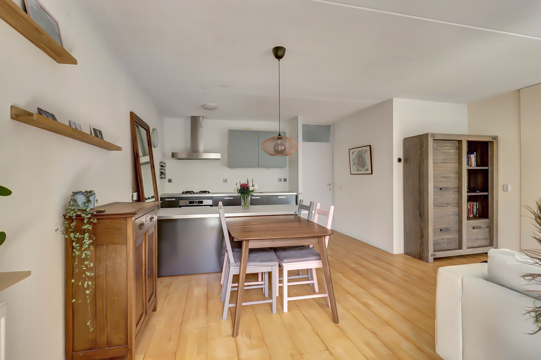 Foto 15 van Lange Noodgodsstraat 70