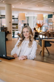 Macy Timmermans - Commercieel Medewerker