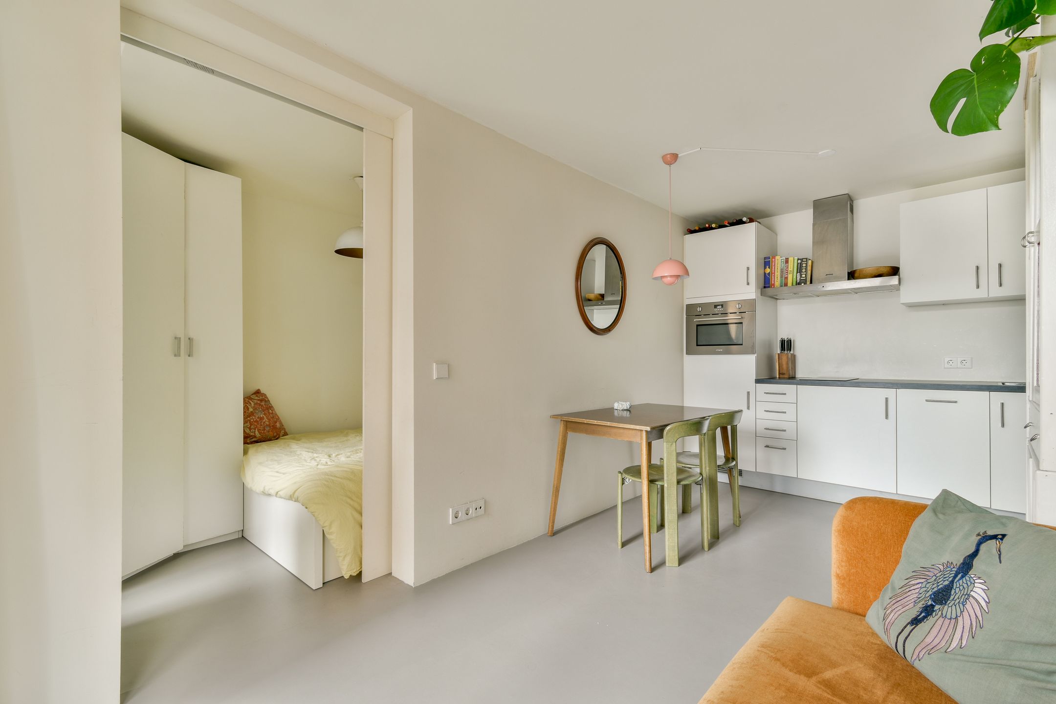 Photo 6 of Planciusstraat 19-D3