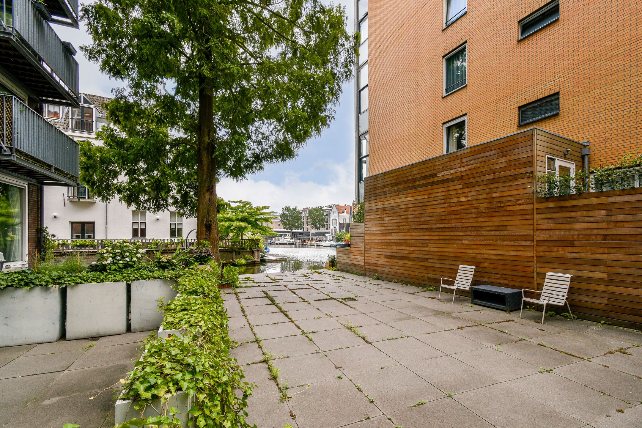 Photo 18 of Planciusstraat 19-D3