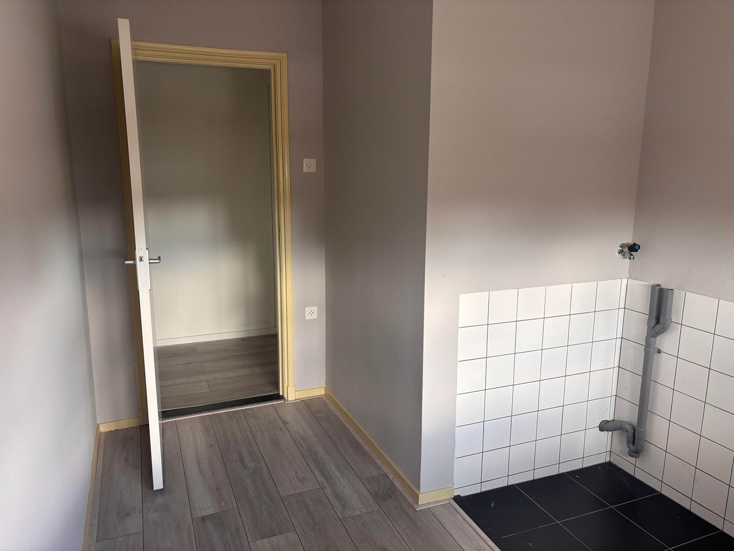 Foto 20 van Raadhuisplein 6-A