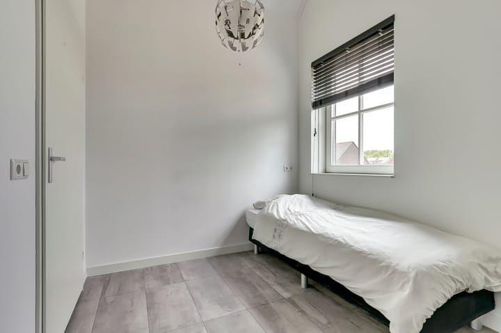 Foto 30 van Klaproos 19