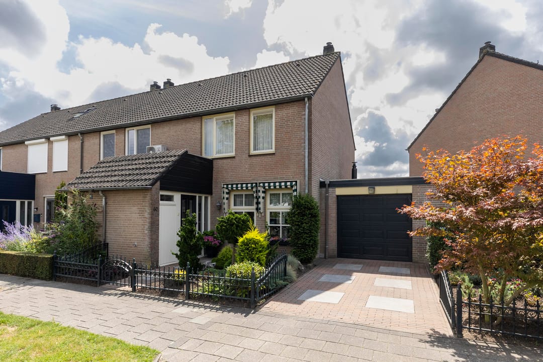 Foto 1 van Pastoor Elsenstraat 60