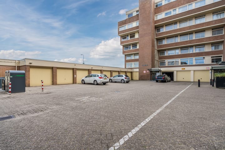 Foto 38 van Kennedyboulevard 550