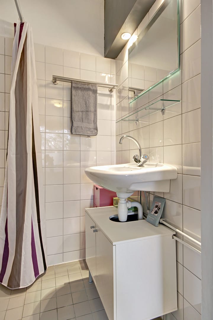 Foto 13 van Van der Waalsstraat 16-II