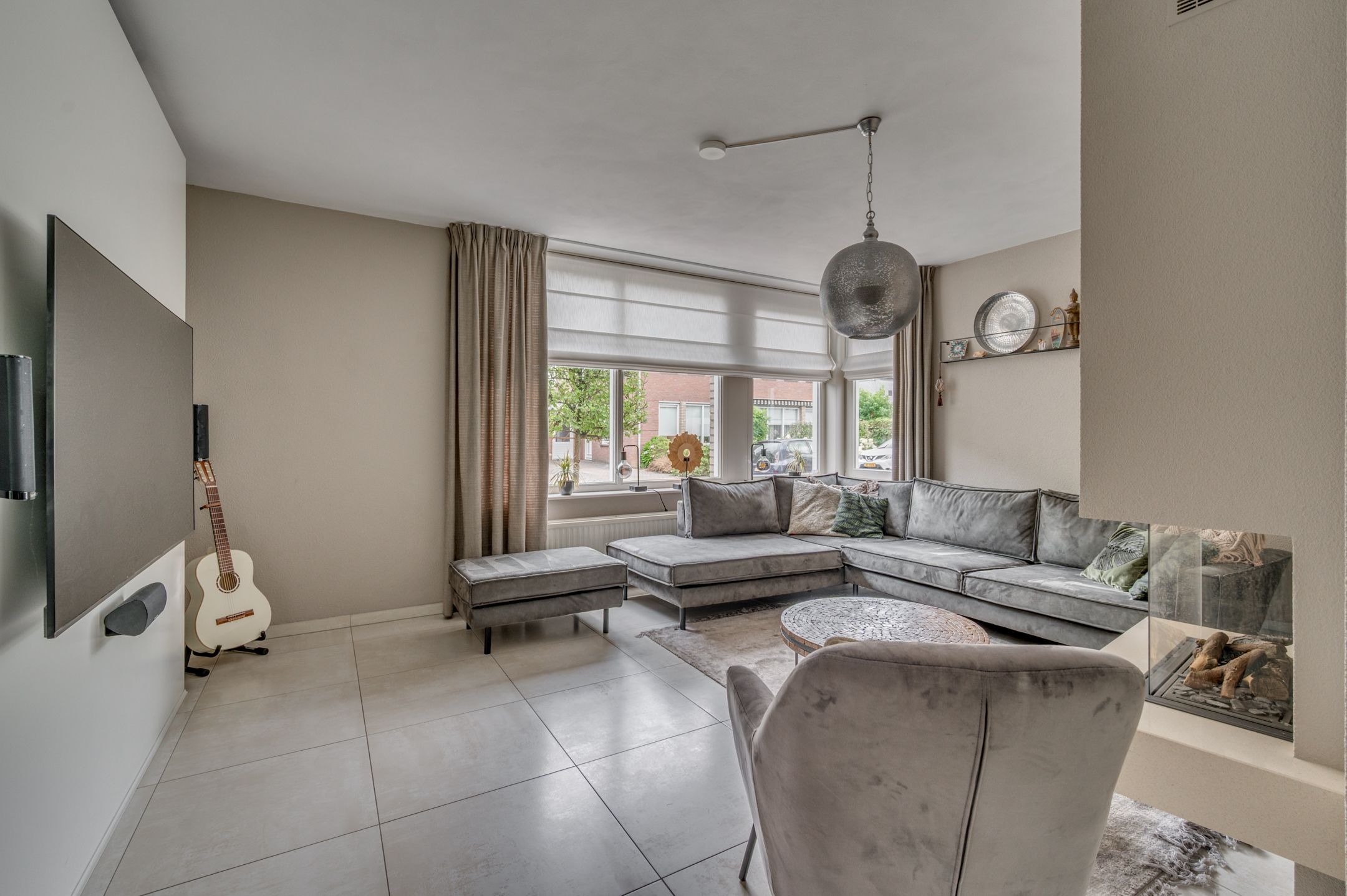 Foto 3 van Weegbree 12