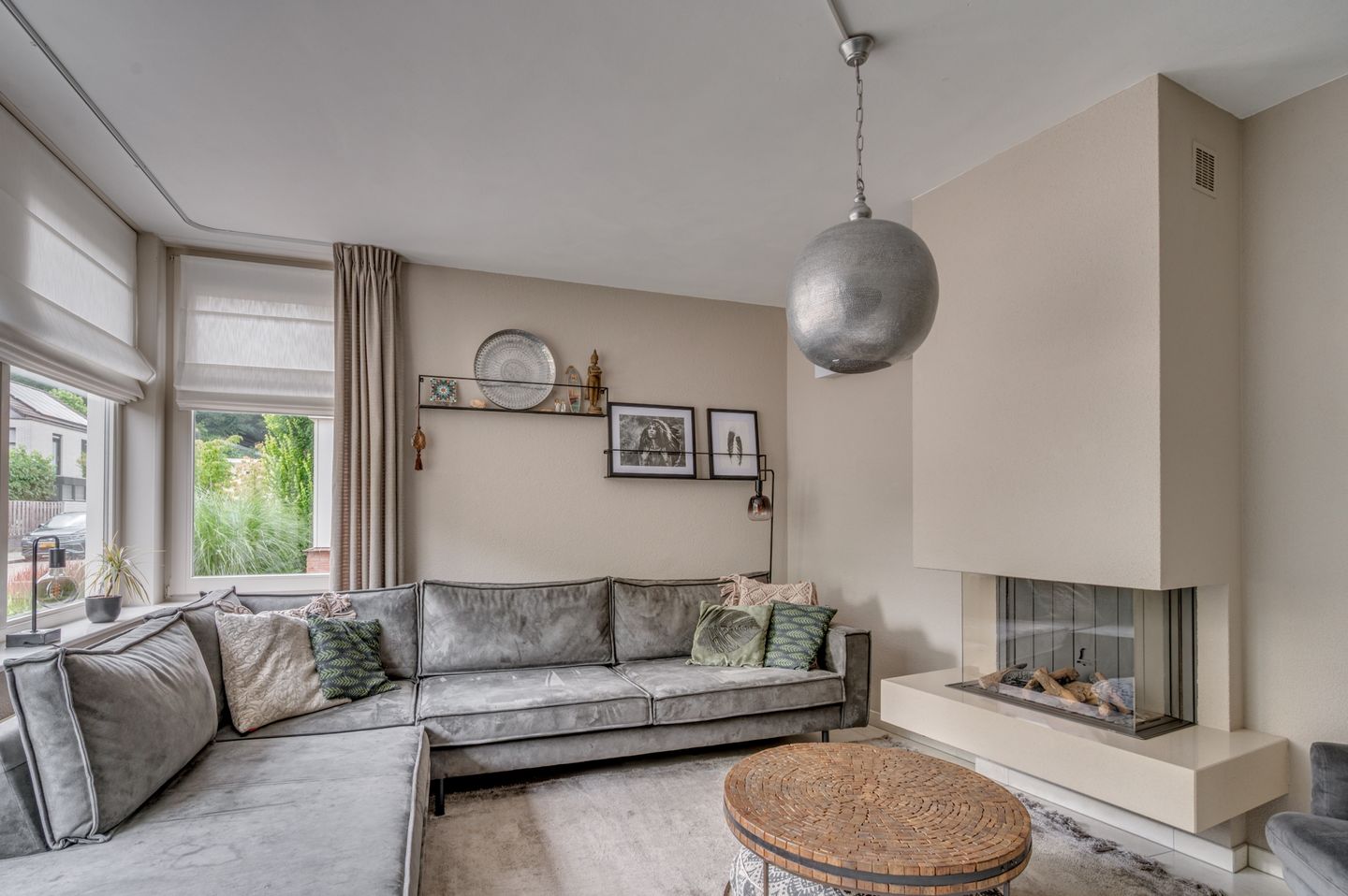 Foto 4 van Weegbree 12