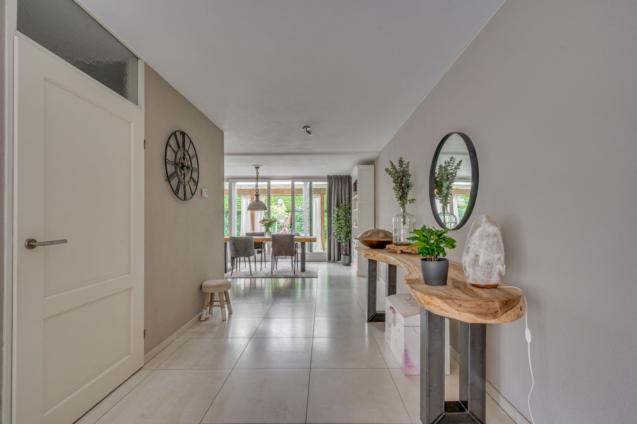 Foto 9 van Weegbree 12