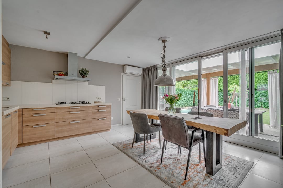 Foto 13 van Weegbree 12