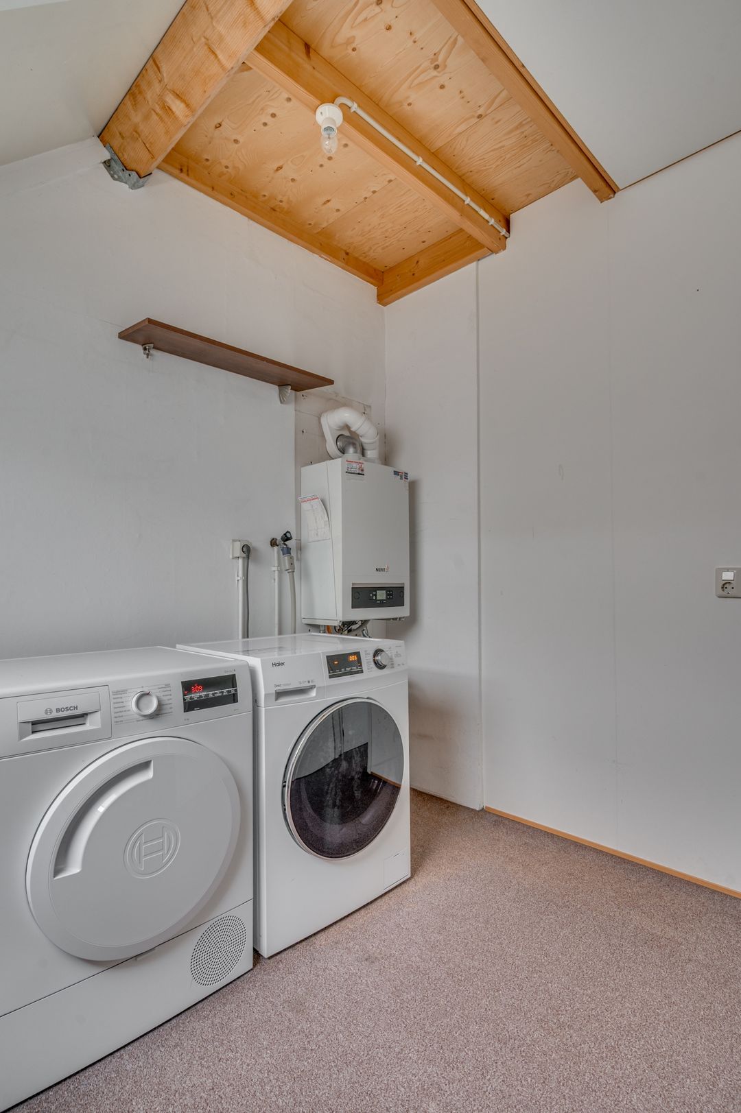 Foto 32 van Weegbree 12