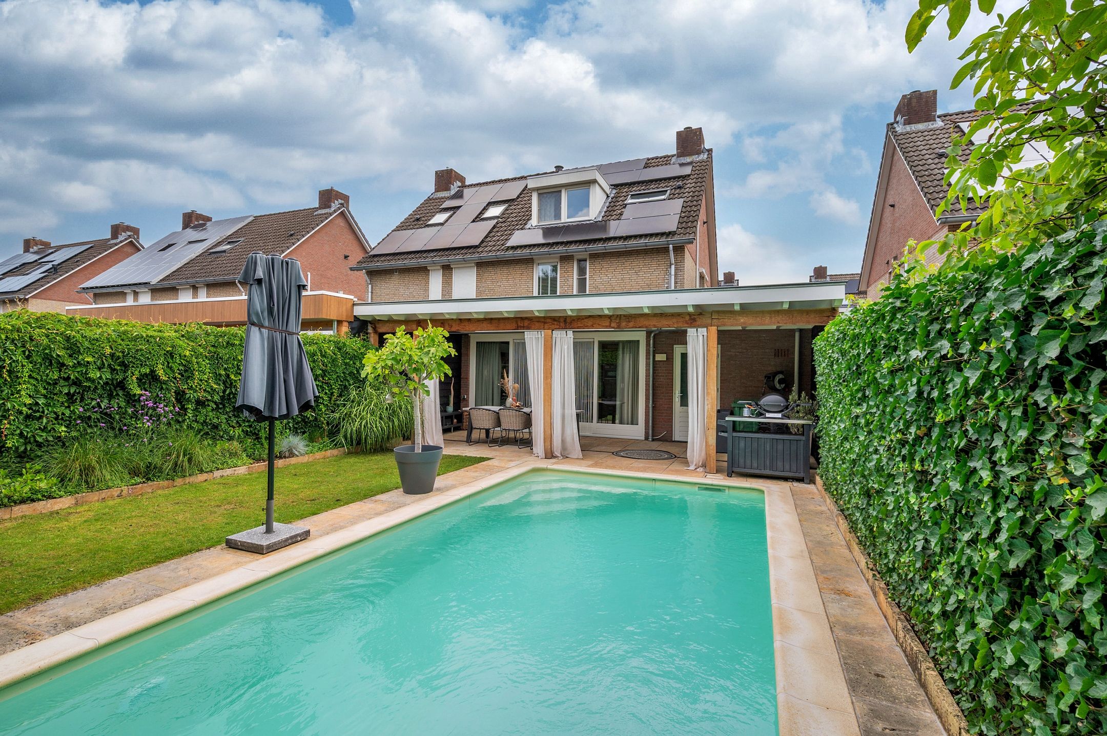 Foto 39 van Weegbree 12