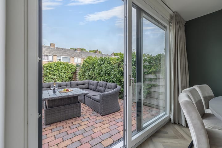 Foto 32 van Ds Th Rijckewaerdstraat 3