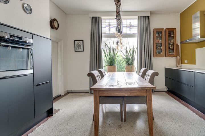 Photo 3 of Dorpstraat 9