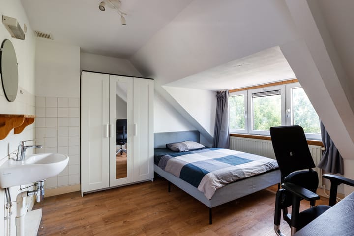 Foto 37 van Johannes Vermeerstraat 14