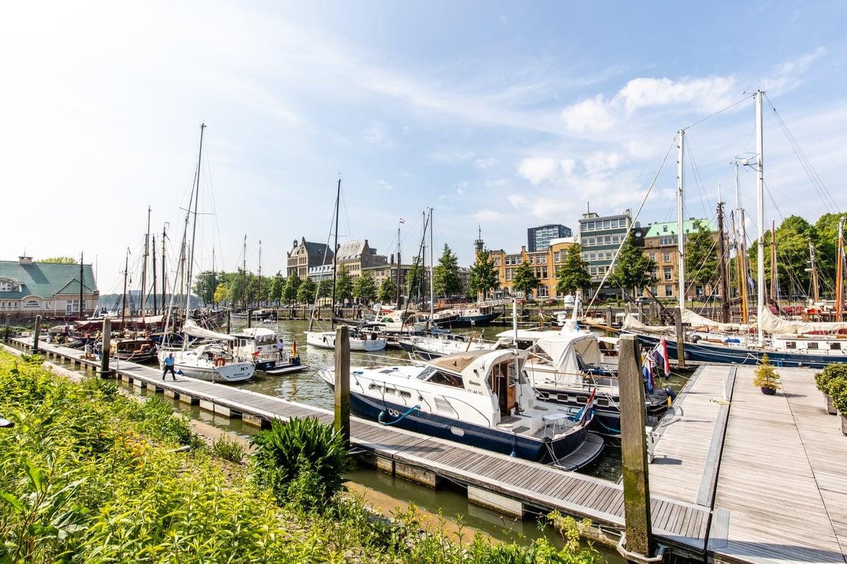 Foto 72 van Van Vollenhovenstraat 3-424