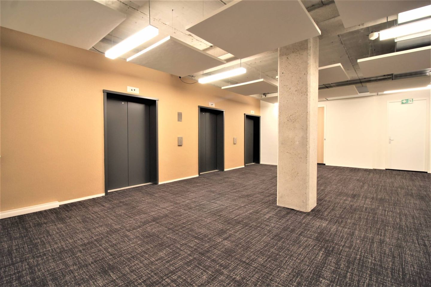 Foto 29 van Van Vollenhovenstraat 3-424